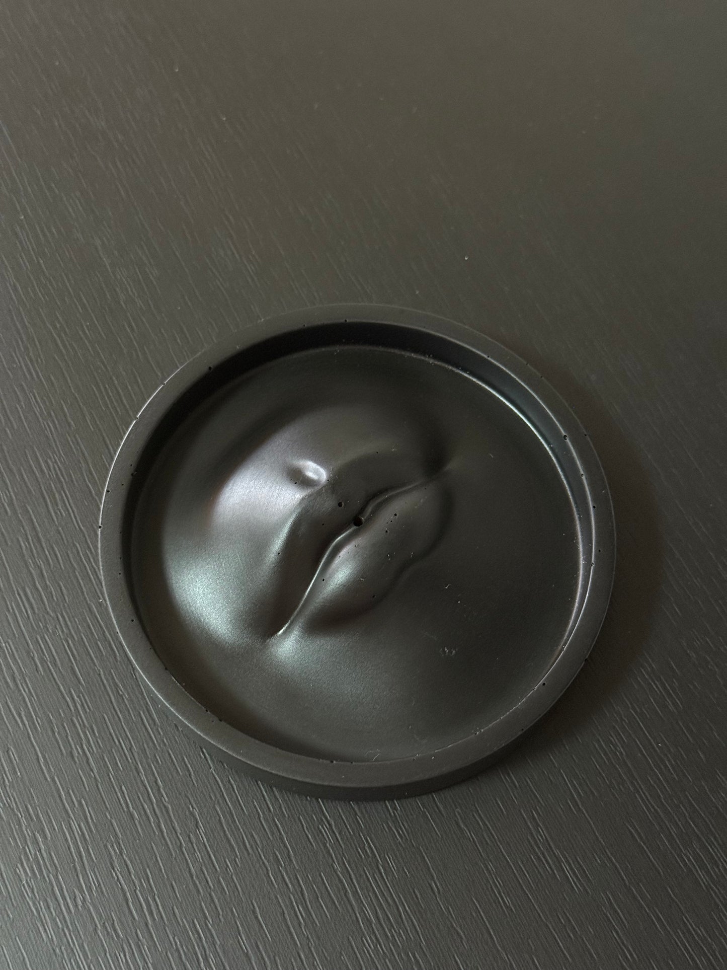 Smilkalinė •lūpos•