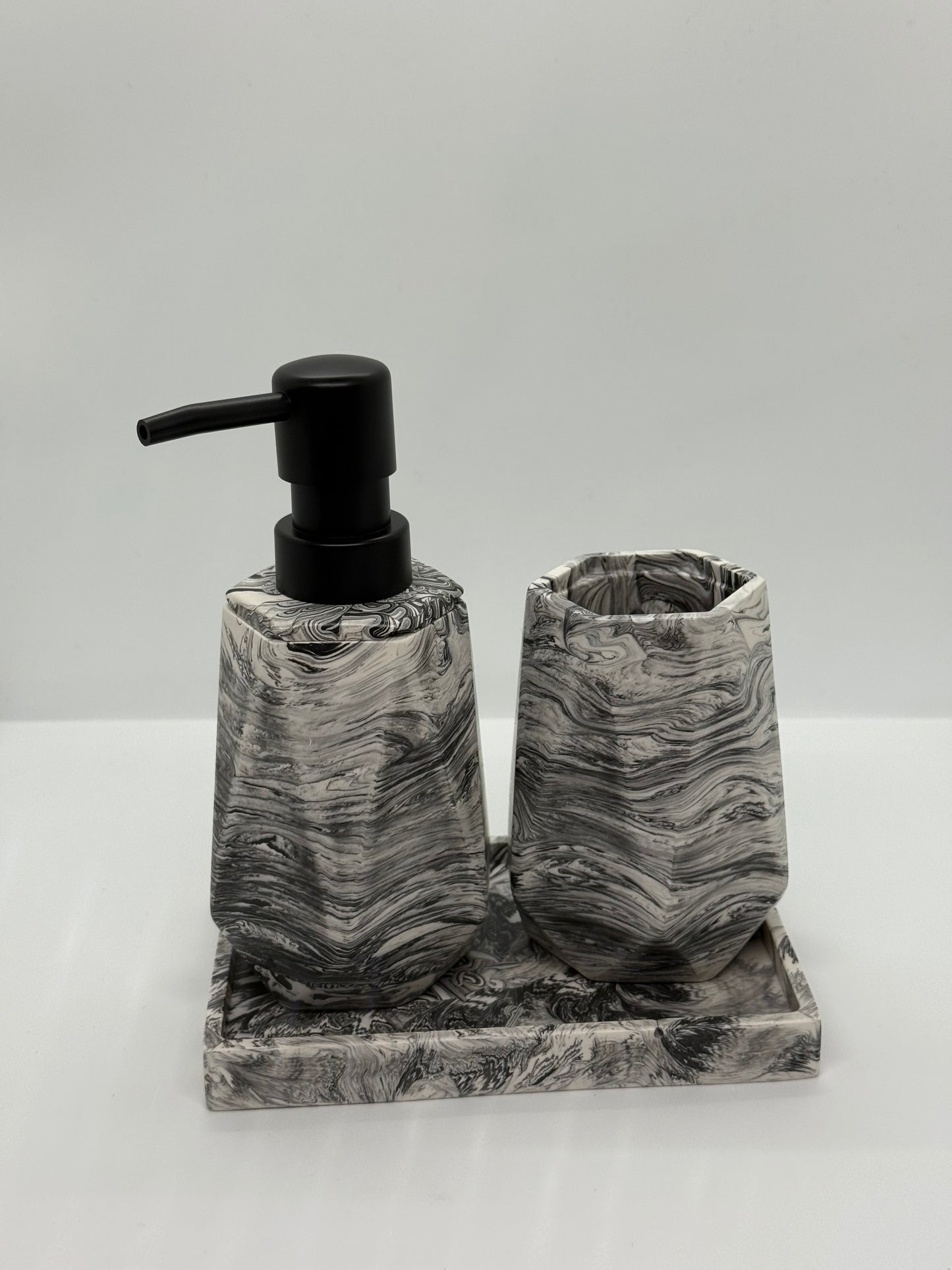 Skysto muilo dozatorius