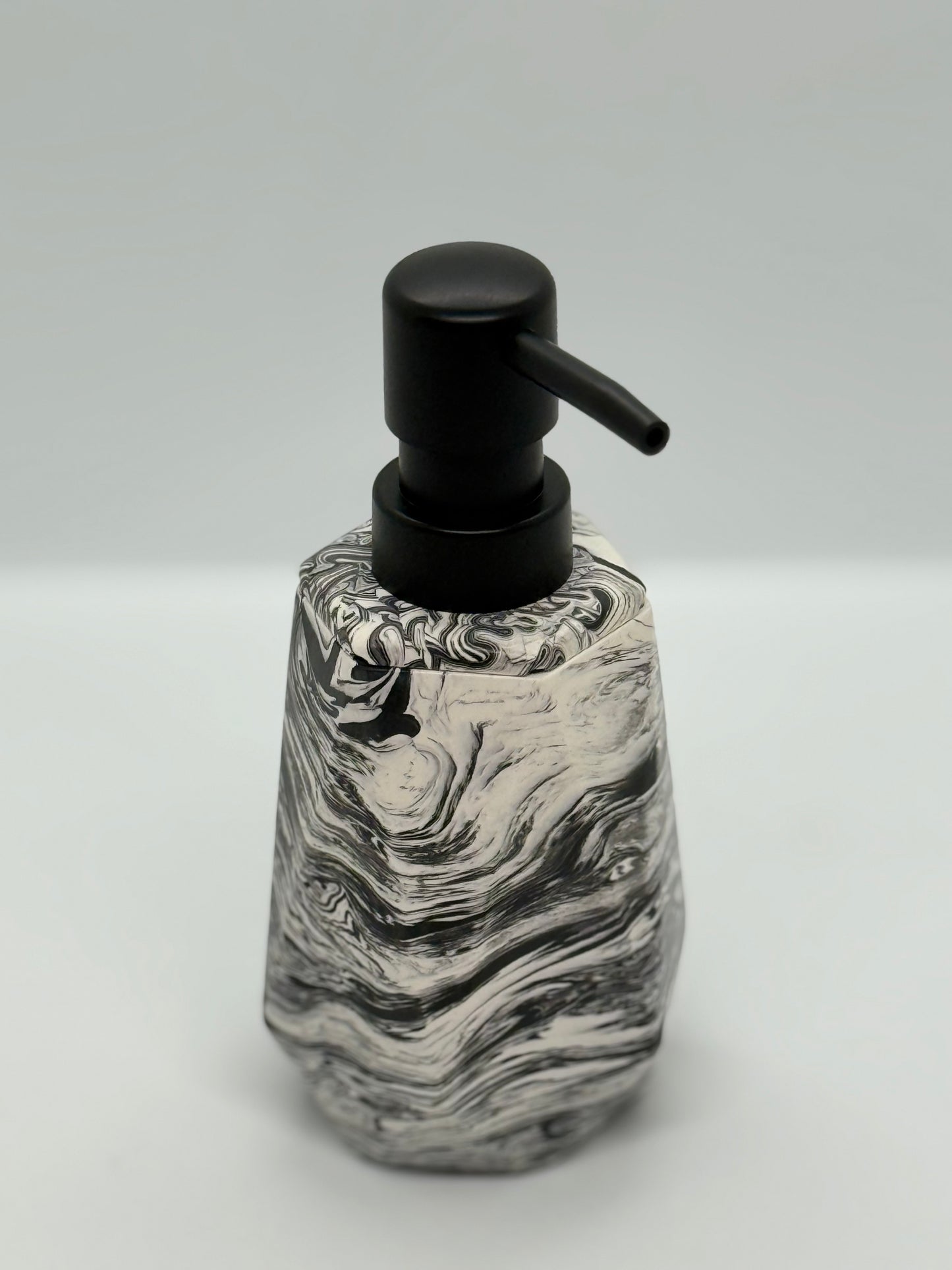 Skysto muilo dozatorius