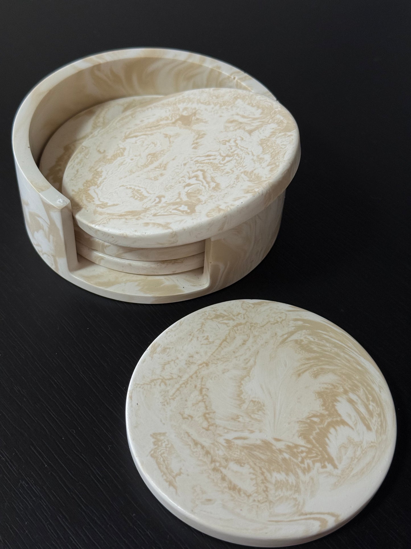 Padėkliukų puodeliams rinkinys