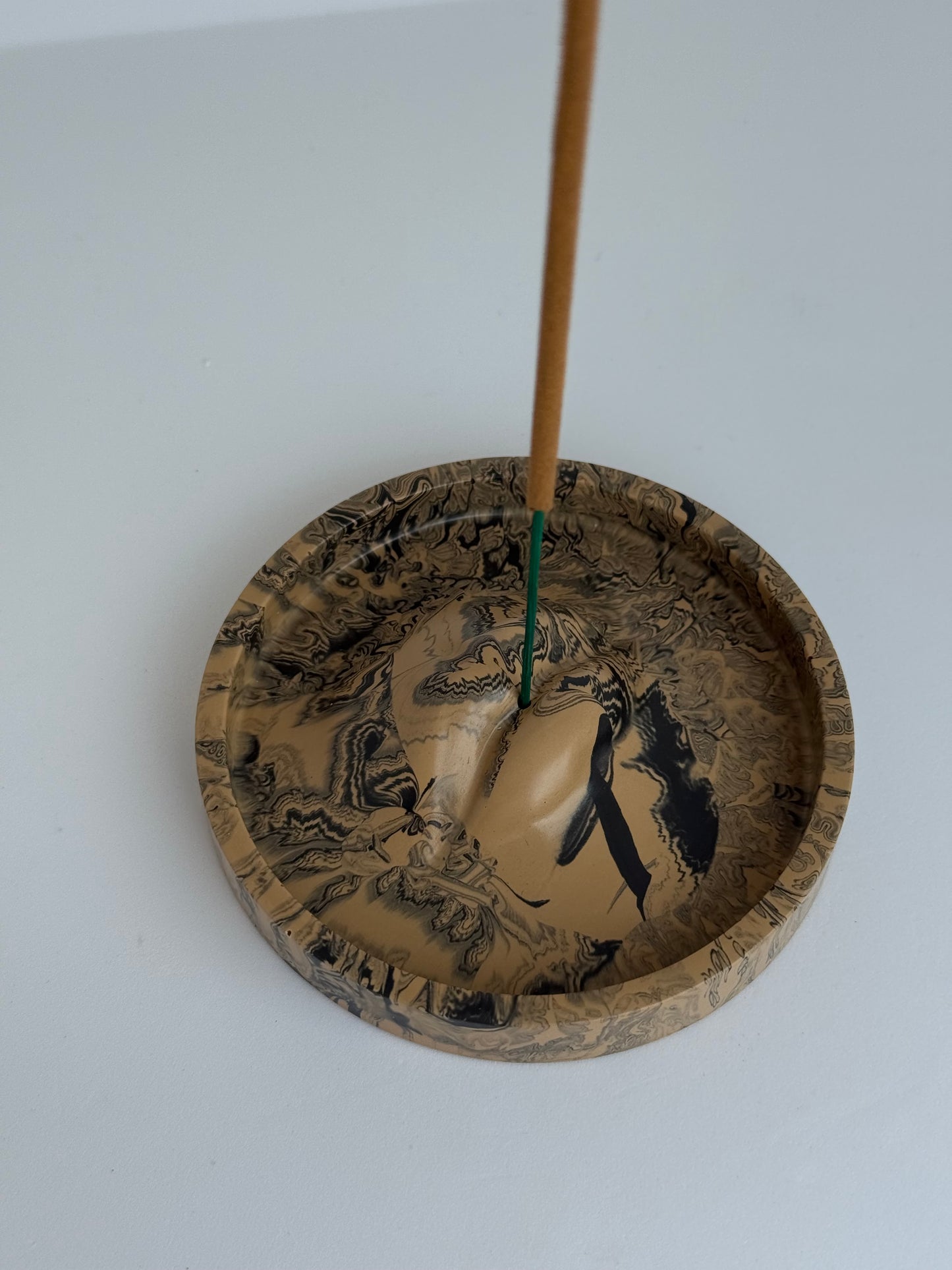 Smilkalinė •lūpos•