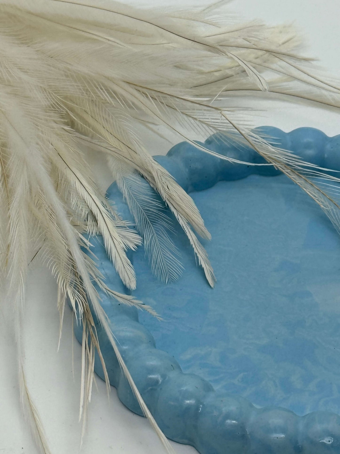 Apvalus padėkliukas banguotu kraštu